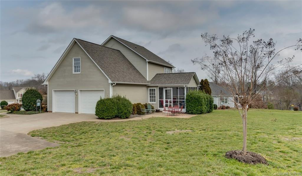 142 Fox Meadow Drive - Photo 17