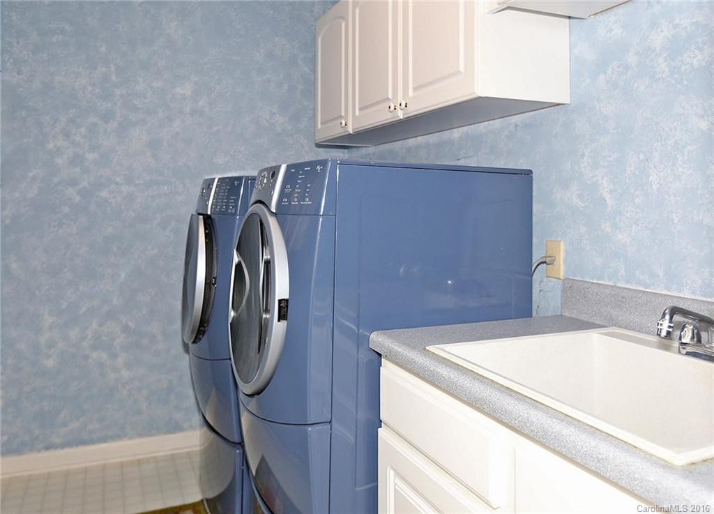 737 Woodbine Road - Photo 13