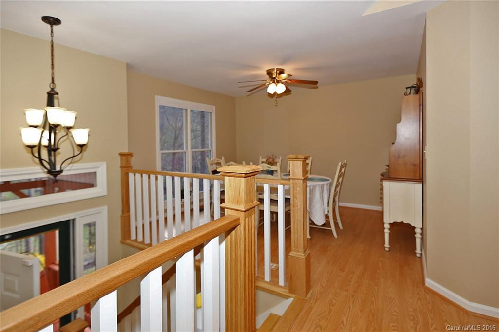 139 Redbud Lane - Photo 13