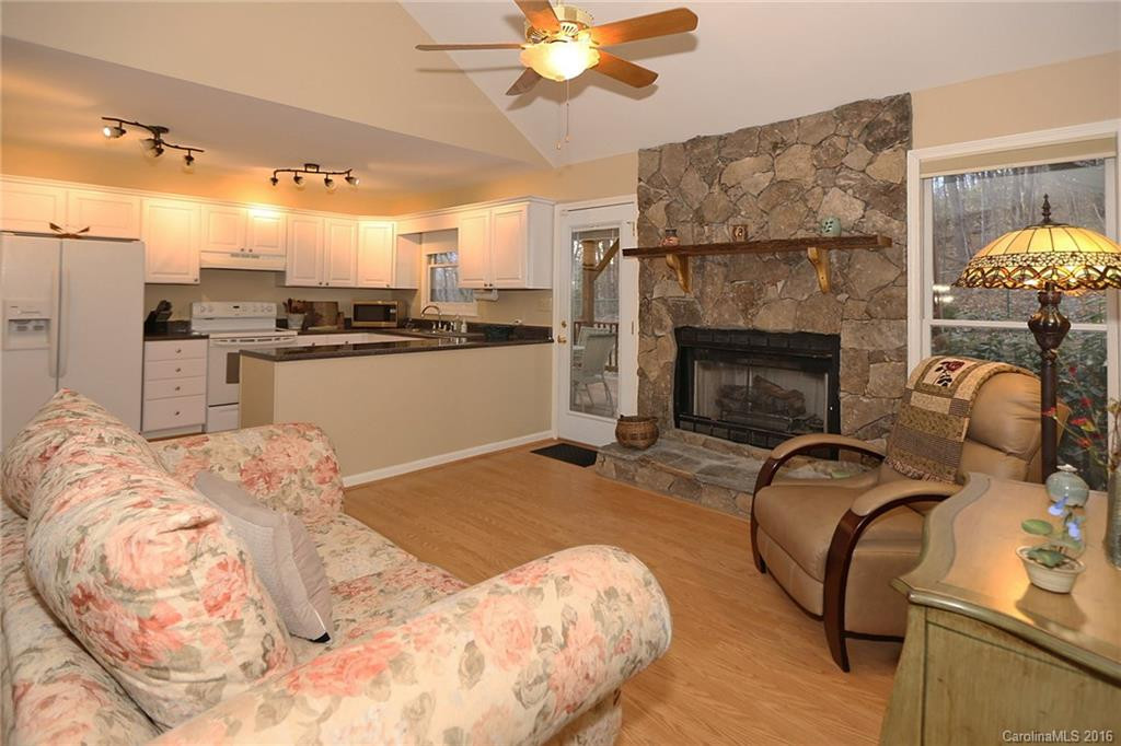 139 Redbud Lane - Photo 5