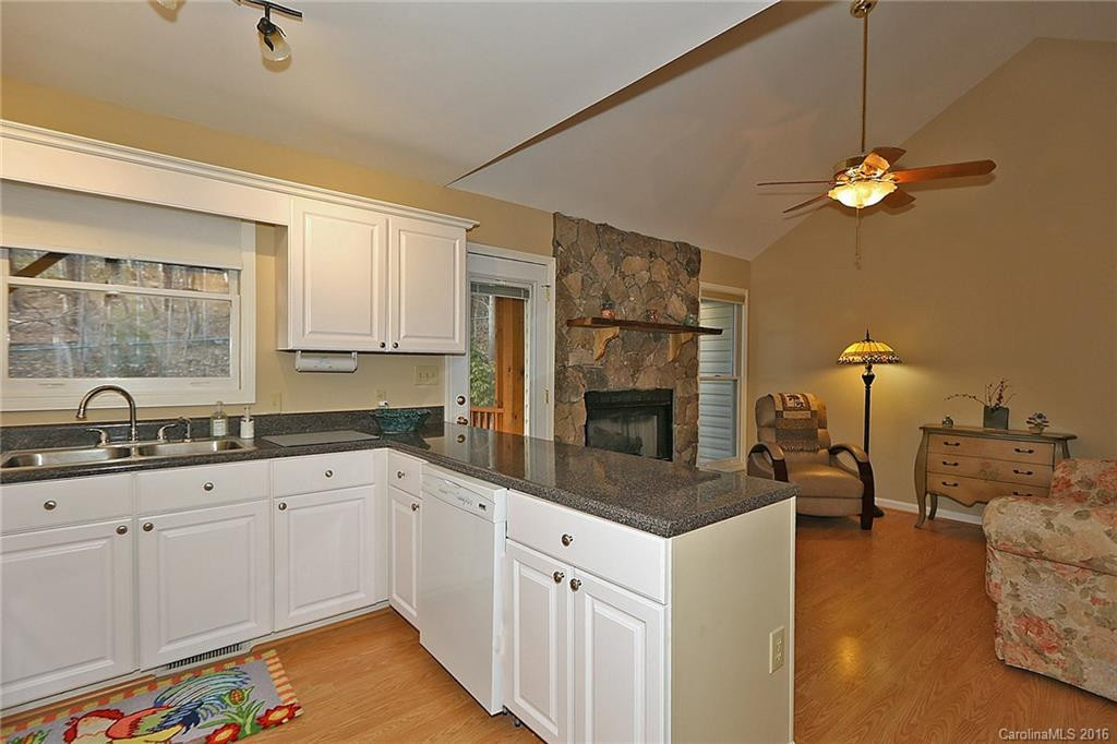 139 Redbud Lane - Photo 8