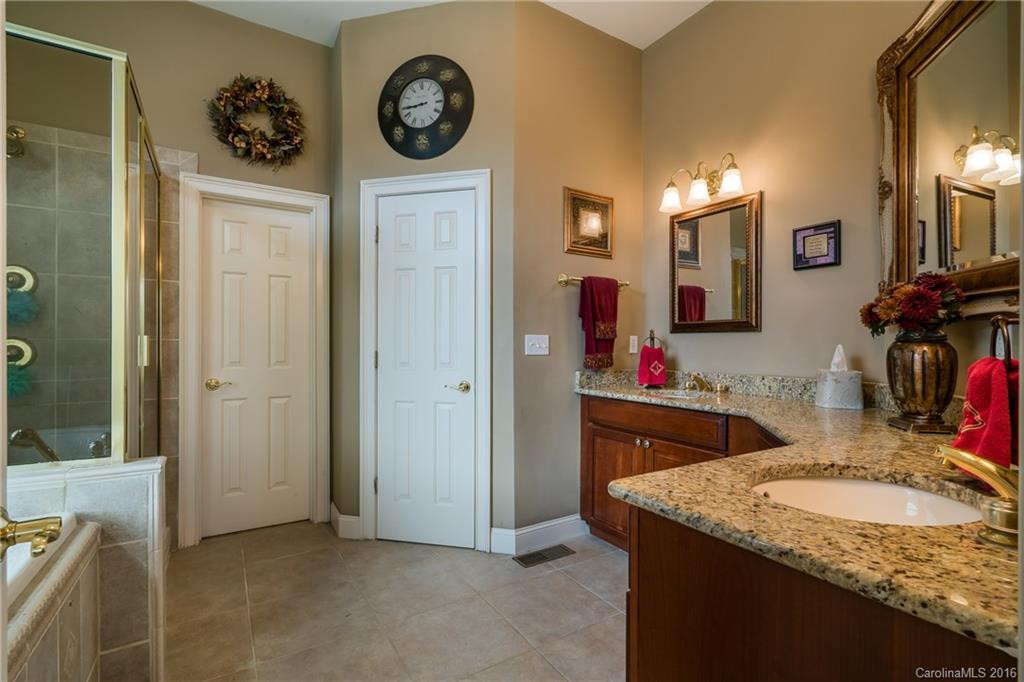 54 McIntyre Drive - Photo 22