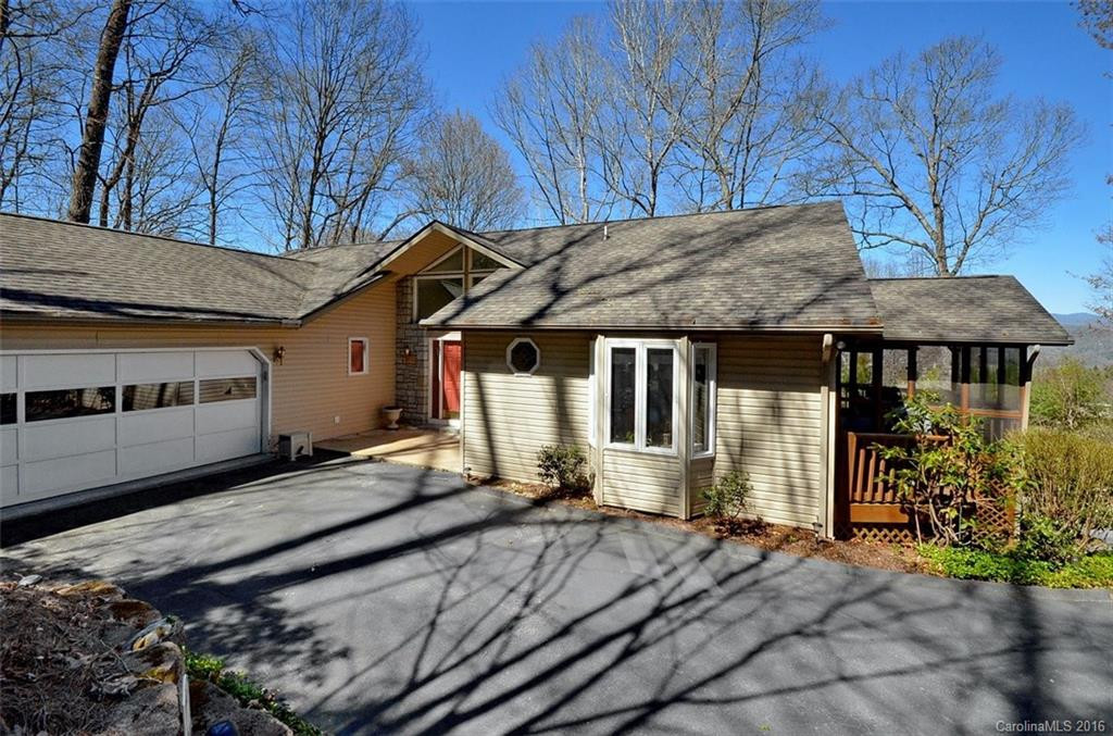 472 Campbell Drive - Photo 2