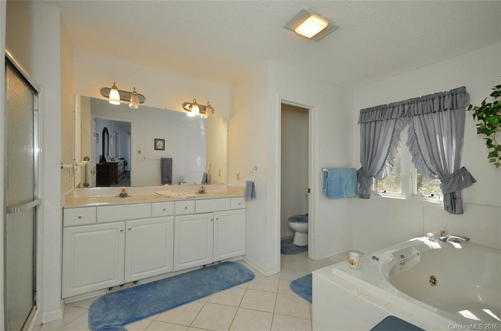 472 Campbell Drive - Photo 11