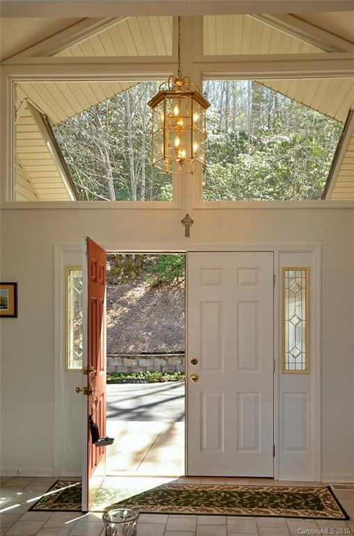 472 Campbell Drive - Photo 3