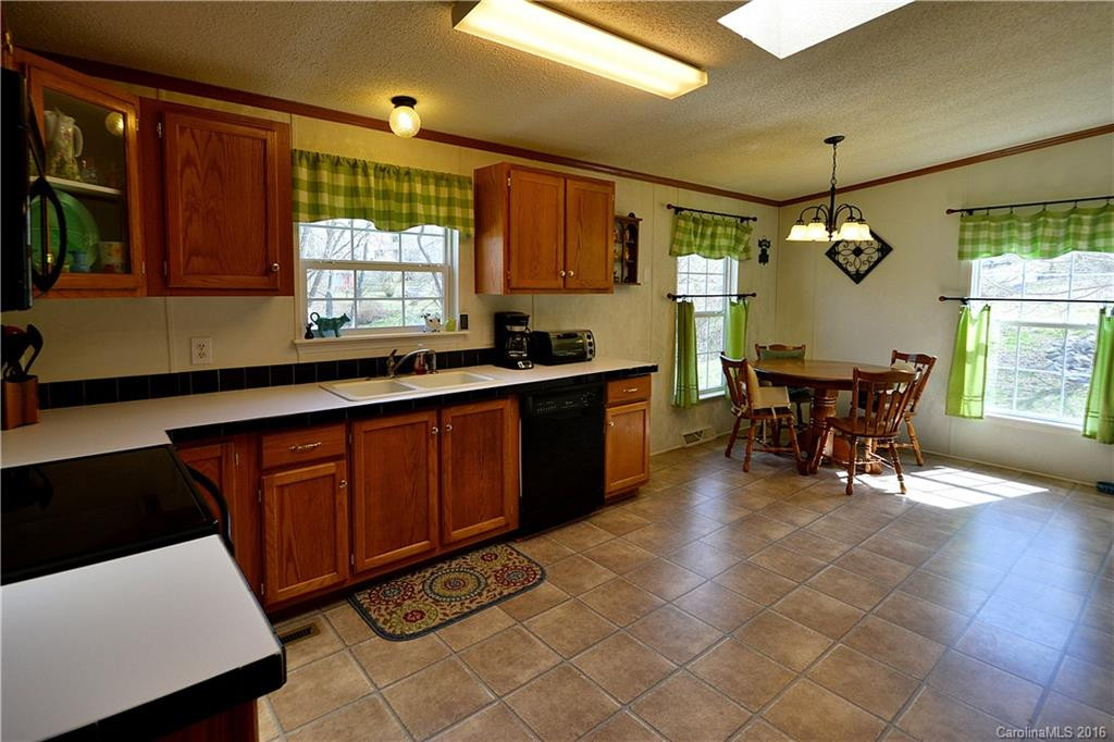 97 Wesley Street - Photo 16
