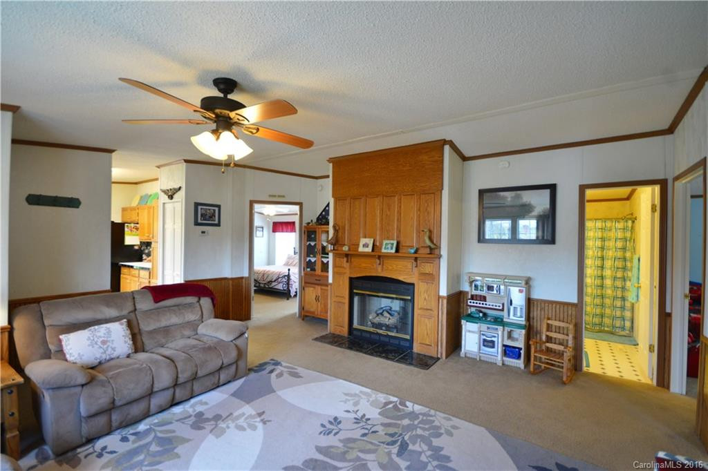 97 Wesley Street - Photo 3
