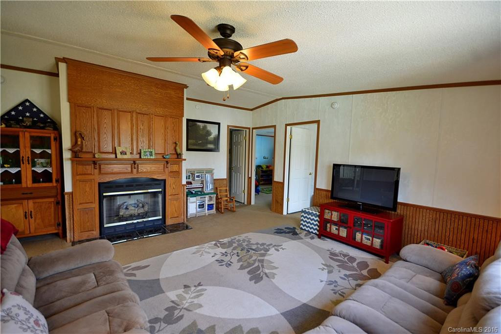 97 Wesley Street - Photo 4