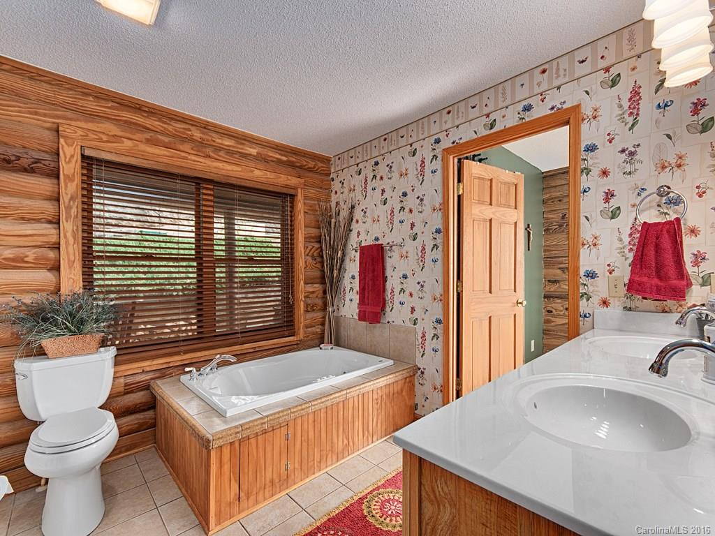 545 White Oak Mountain Road - Photo 10