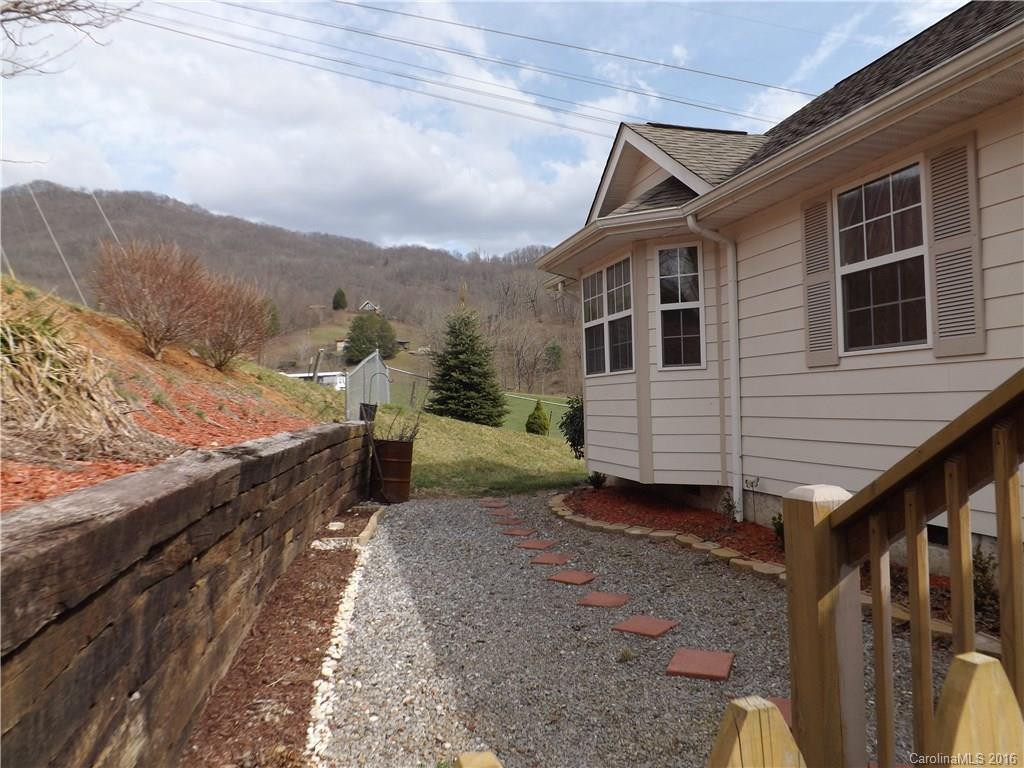 17 Hathaway Lane #N/A - Photo 23