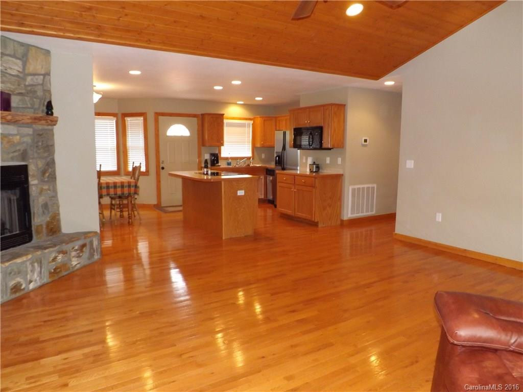 17 Hathaway Lane #N/A - Photo 5