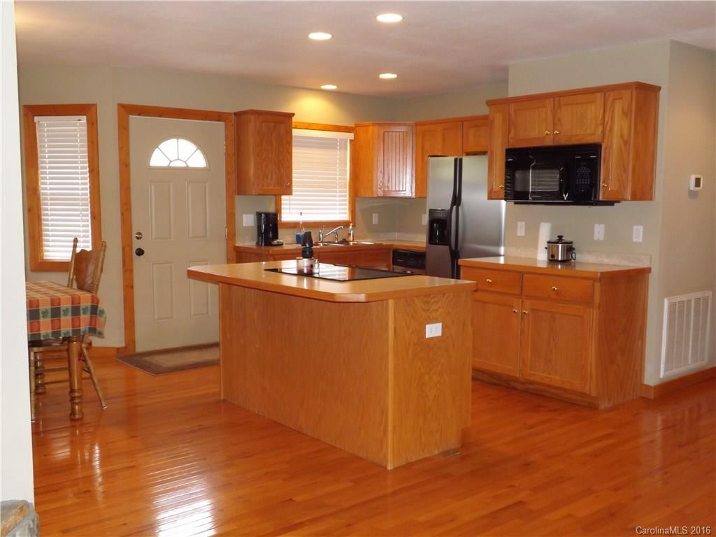 17 Hathaway Lane #N/A - Photo 6