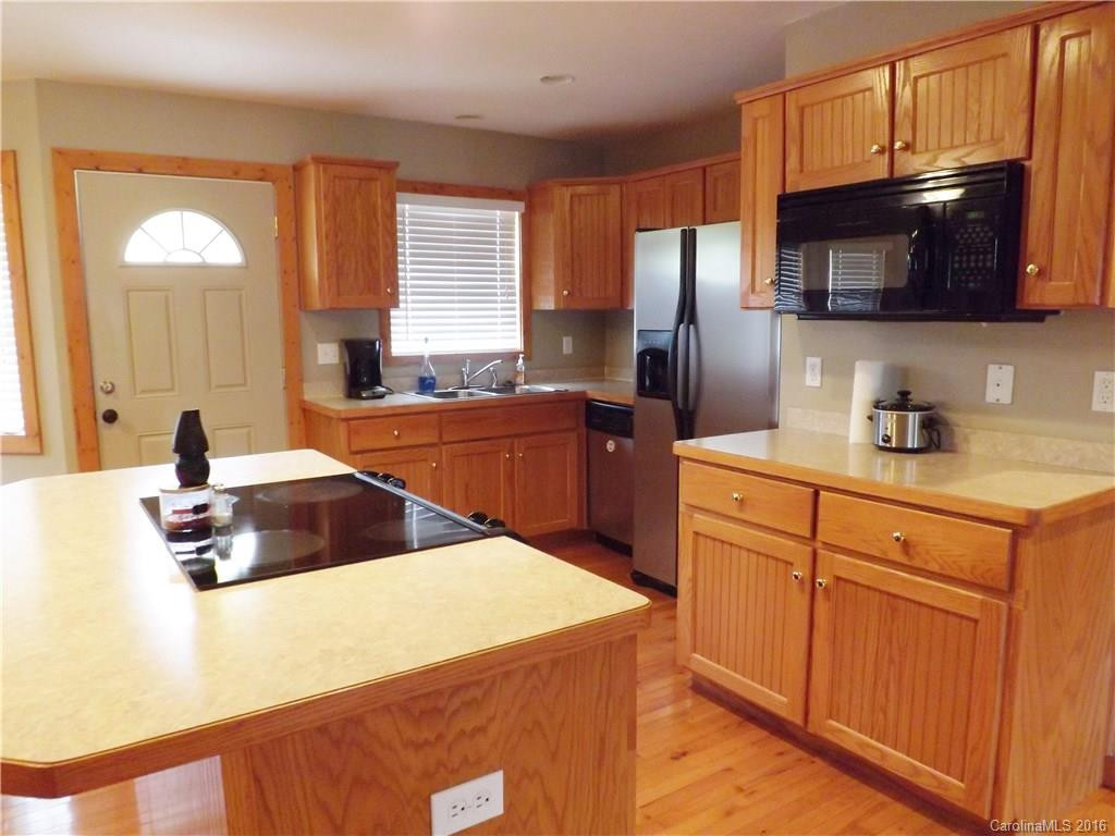 17 Hathaway Lane #N/A - Photo 7