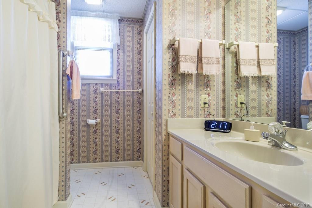 321 Mountain Valley Drive - Photo 13