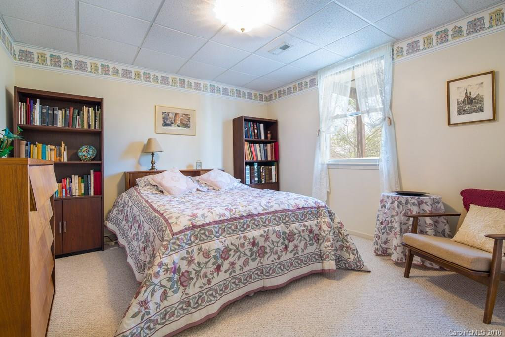 321 Mountain Valley Drive - Photo 18