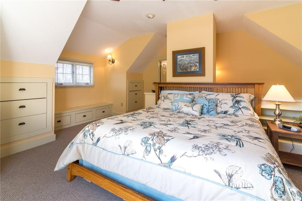 48 Cheshire Drive - Photo 11