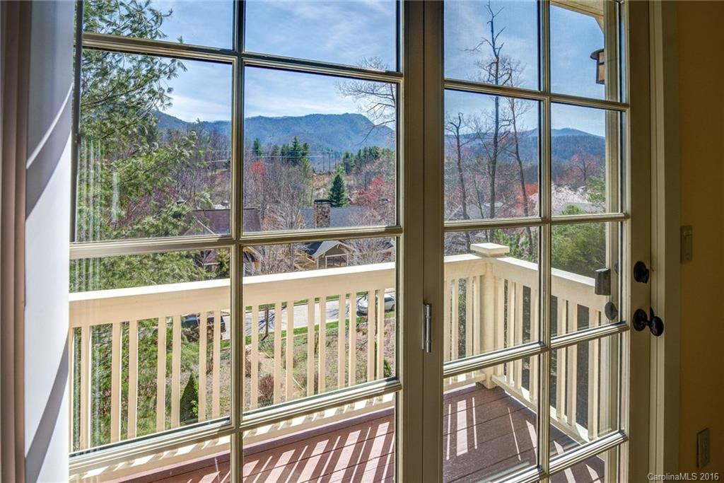 48 Cheshire Drive - Photo 12