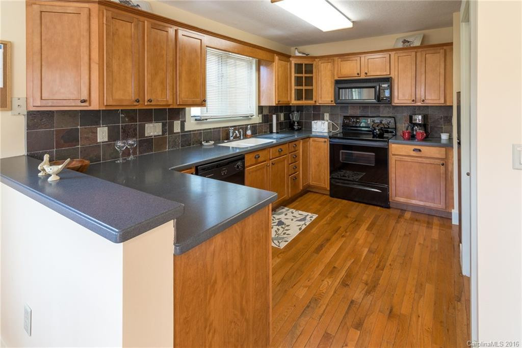 48 Cheshire Drive - Photo 6
