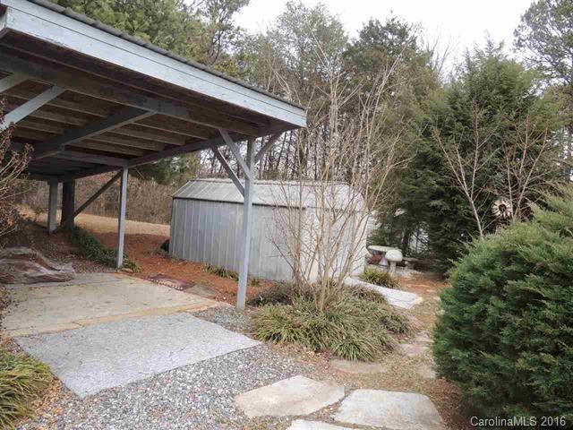 207 Crescent Drive - Photo 2