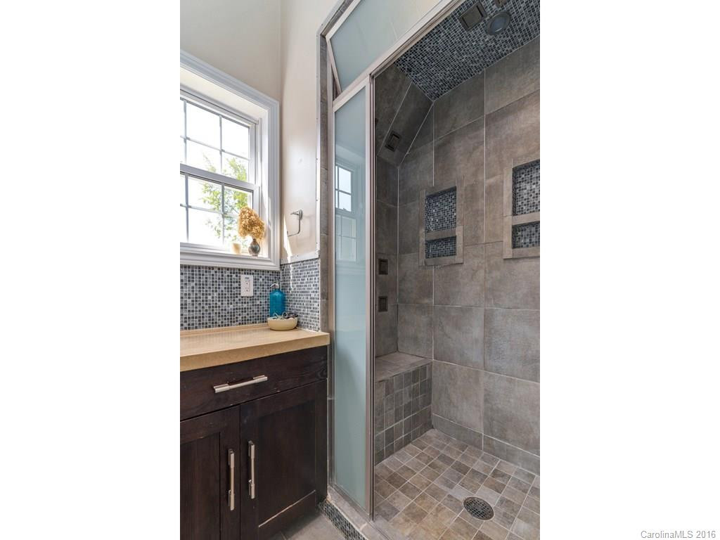 9 Upland Road - Photo 10