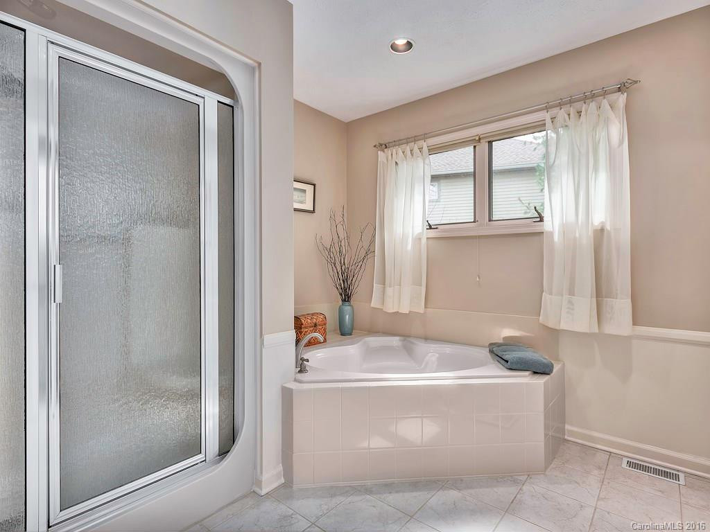 124 Jenny Lind Drive - Photo 16