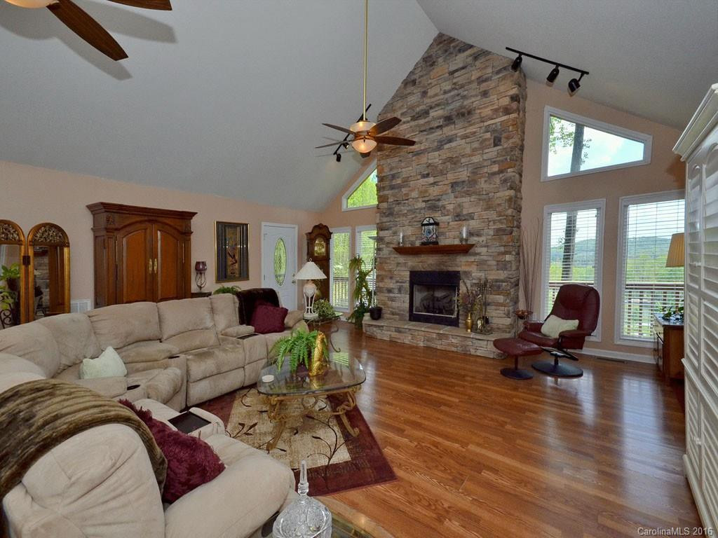 294 Starling Way - Photo 2