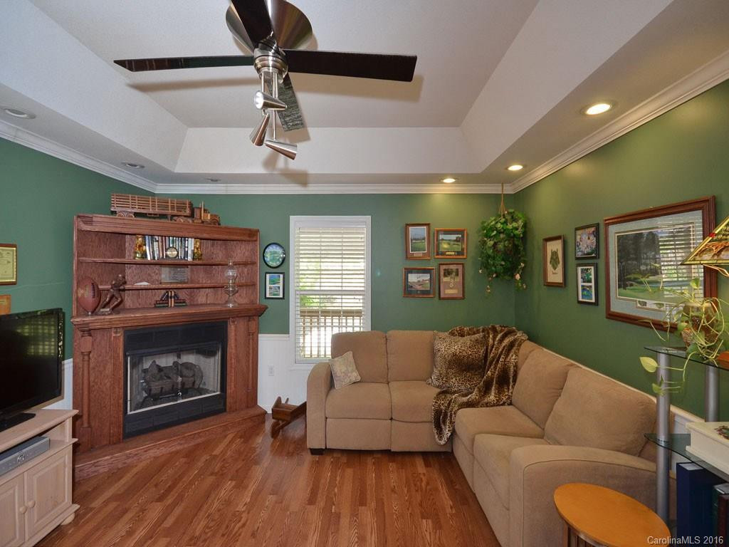294 Starling Way - Photo 10