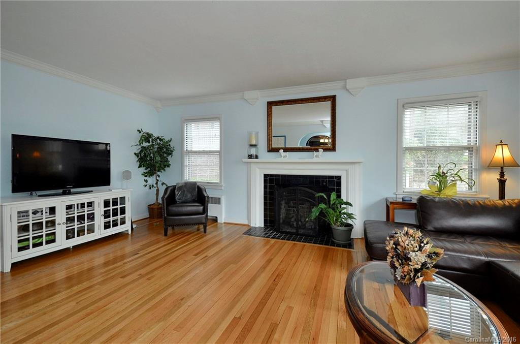 15 Colonial Place - Photo 4
