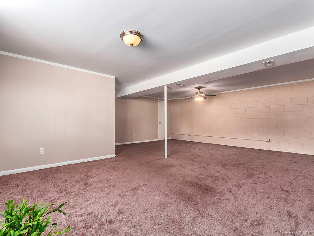 28 Waters Road - Photo 13