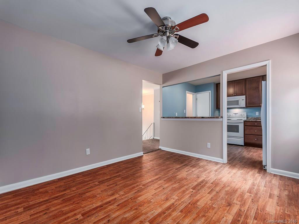 28 Waters Road - Photo 6