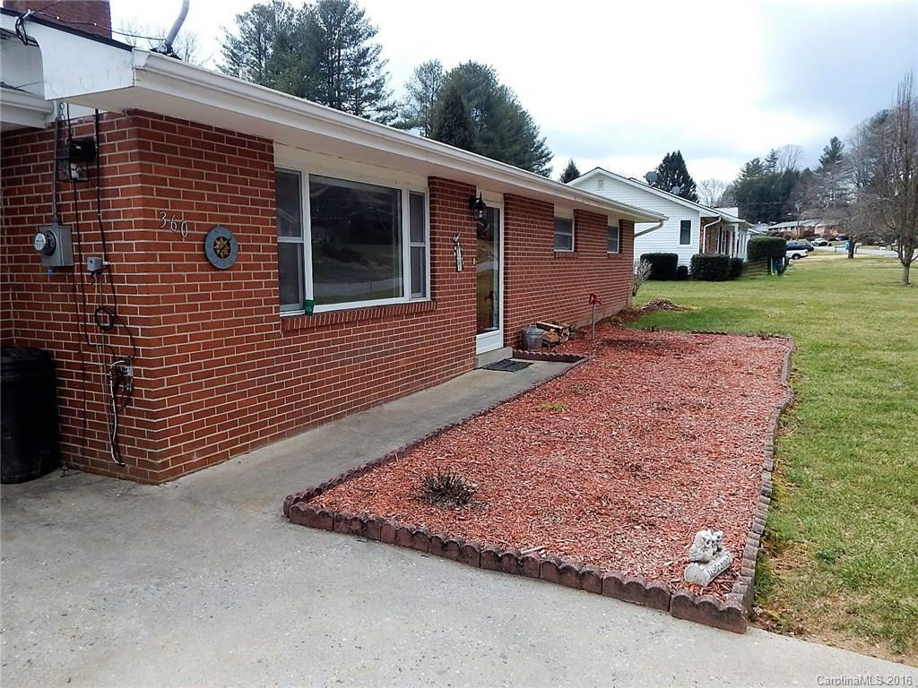 360 Allison Drive - Photo 2