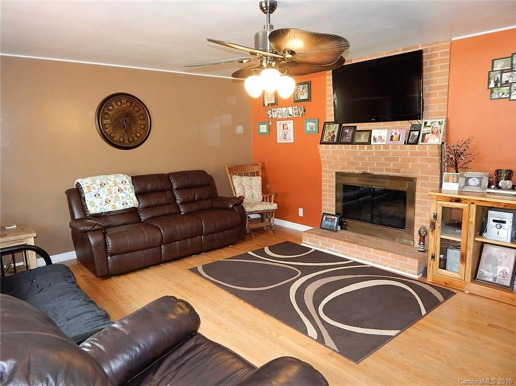 360 Allison Drive - Photo 6