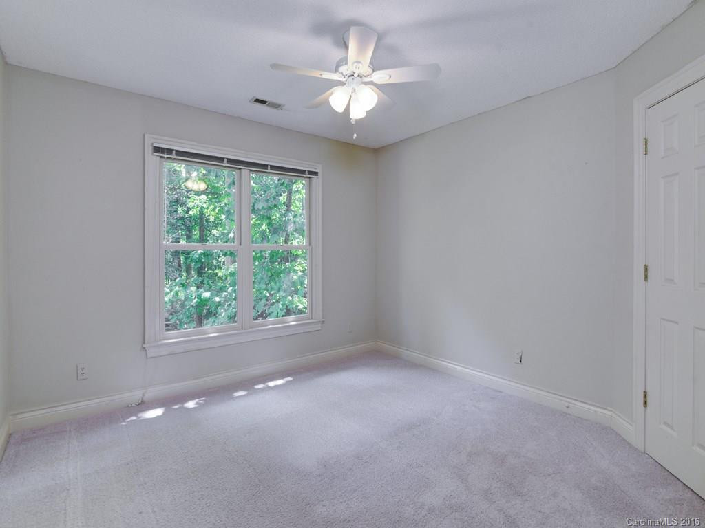 321 Red Fox Circle - Photo 16