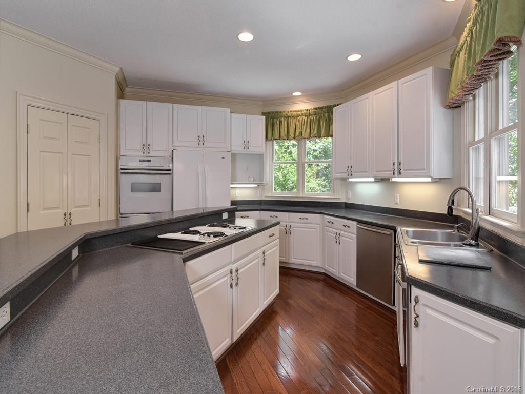 321 Red Fox Circle - Photo 10