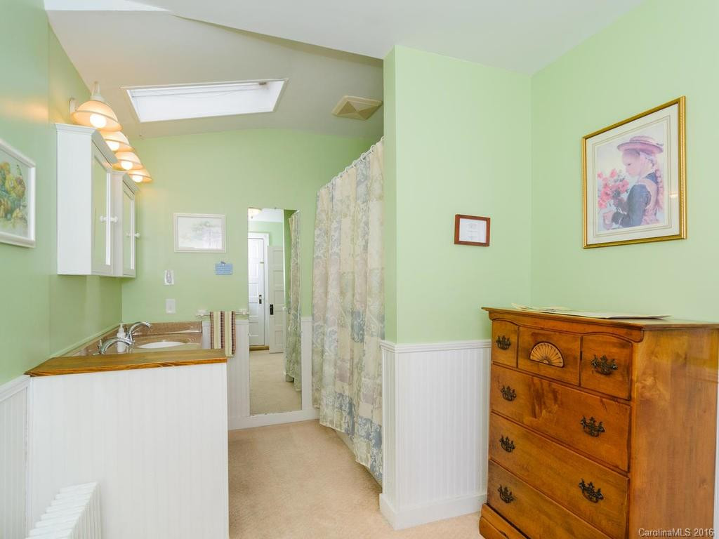 70 Main Street - Photo 8