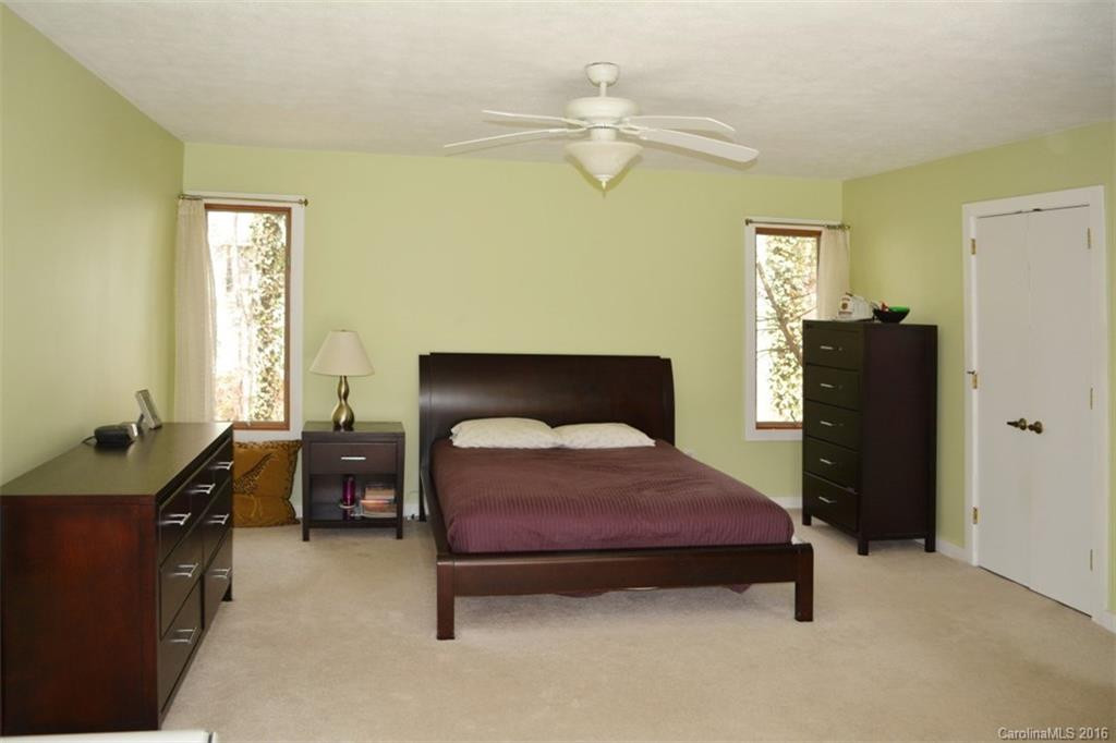 115 Camellia Way - Photo 13