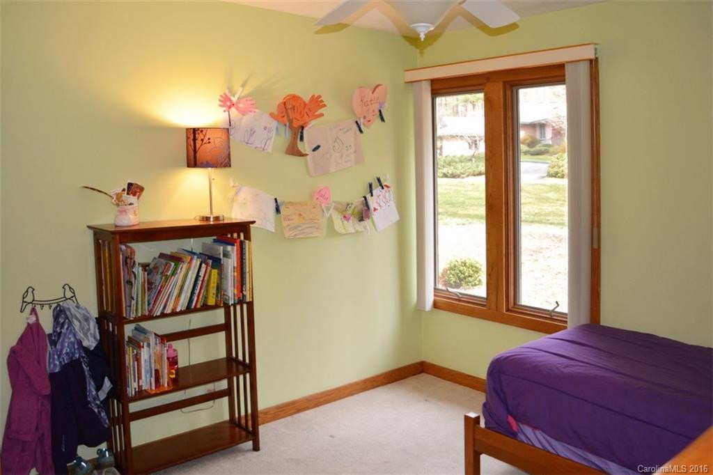 115 Camellia Way - Photo 17