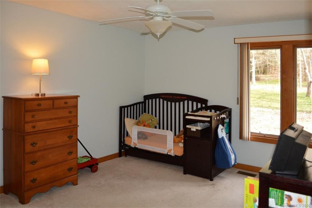 115 Camellia Way - Photo 18