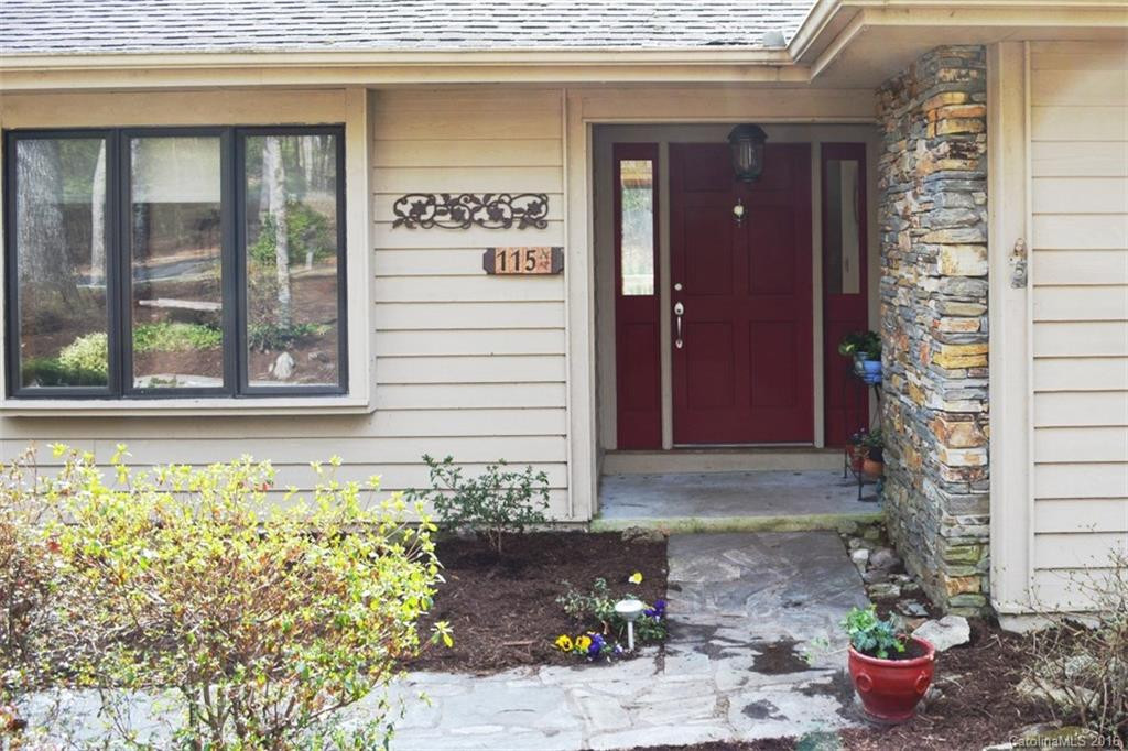115 Camellia Way - Photo 3