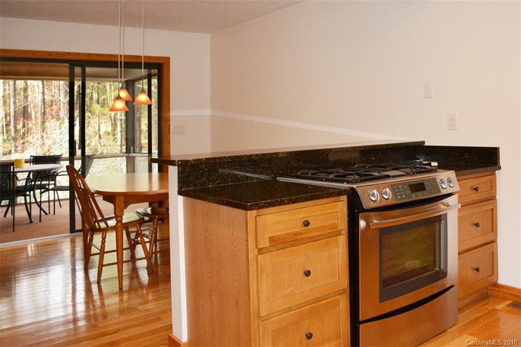 115 Camellia Way - Photo 10