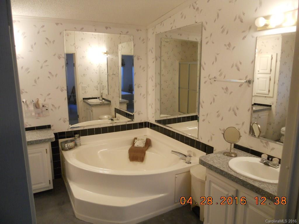 409 Martins Creek Road - Photo 14