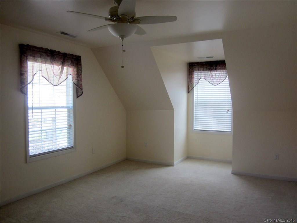 23 Newberry Drive - Photo 12
