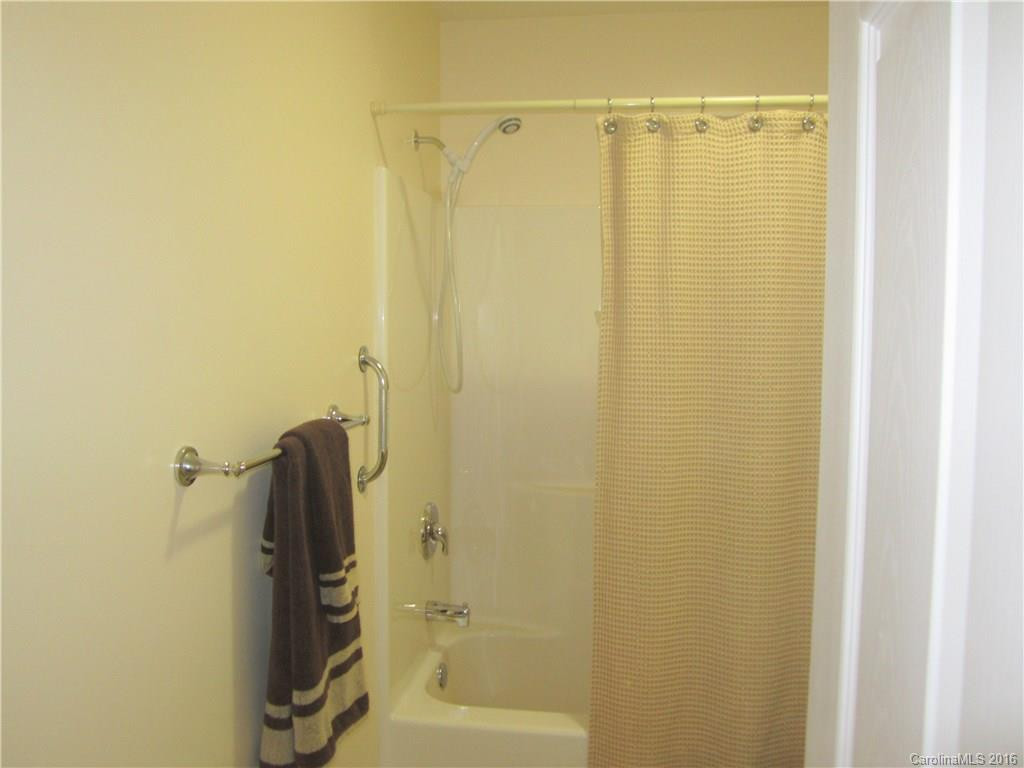 23 Newberry Drive - Photo 8