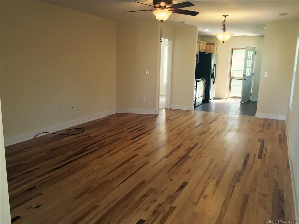 24 Hilldale Road - Photo 5