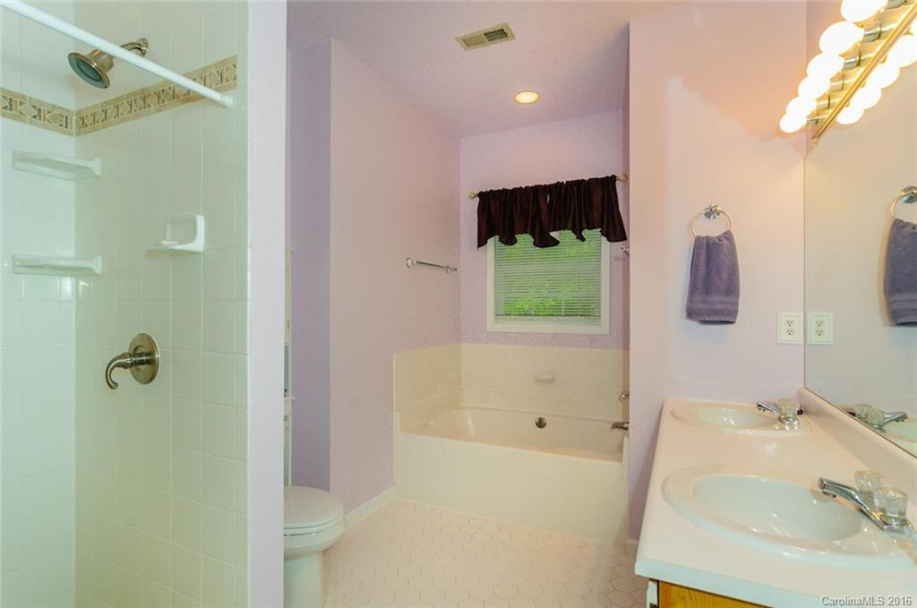 2 Spicewood Court #116 - Photo 14