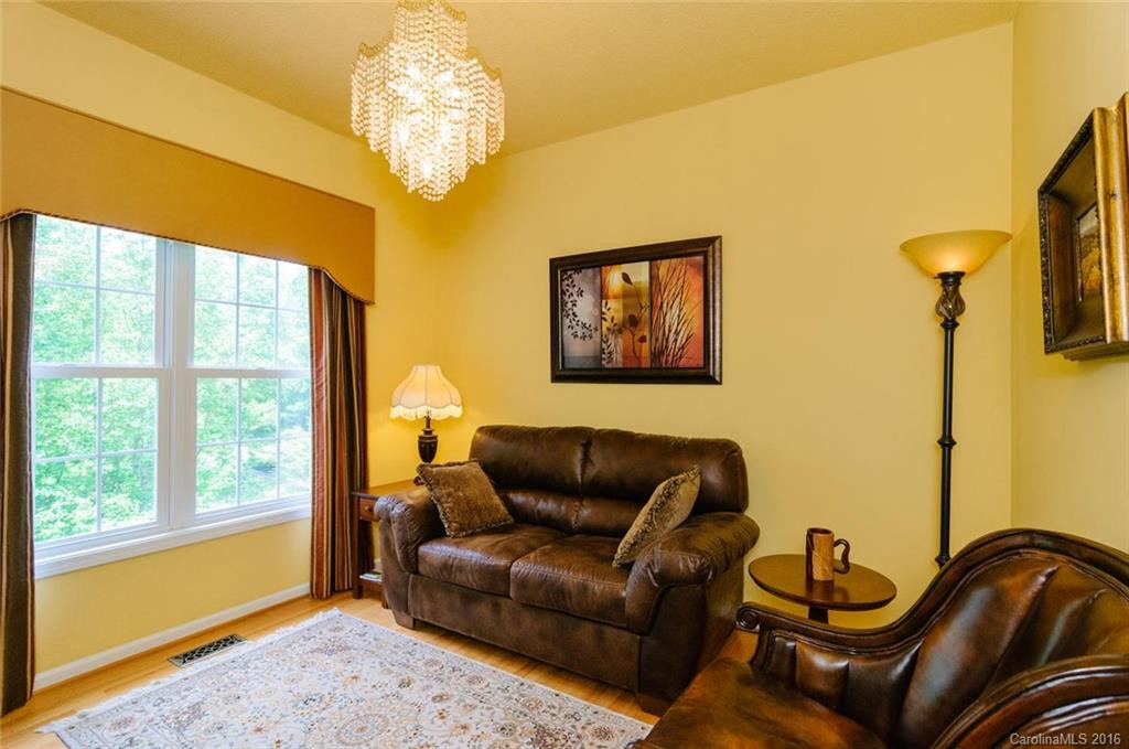 2 Spicewood Court #116 - Photo 10