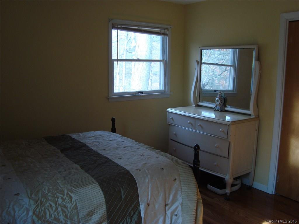 37 Wood Avenue - Photo 8