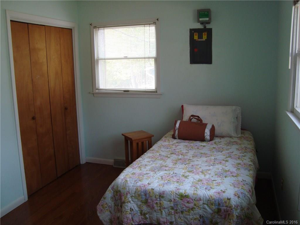 37 Wood Avenue - Photo 9
