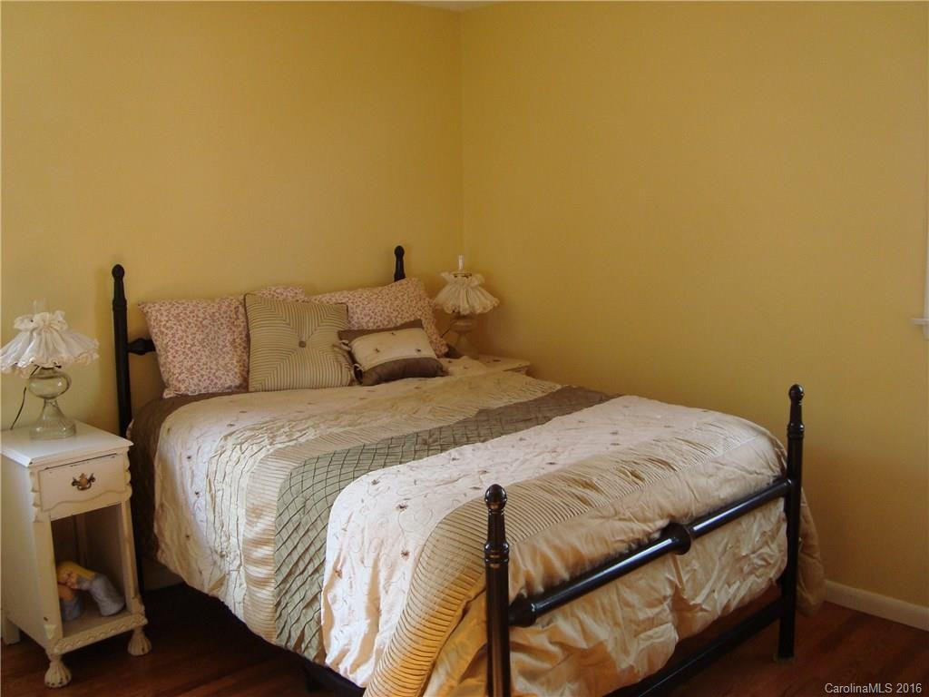 37 Wood Avenue - Photo 10