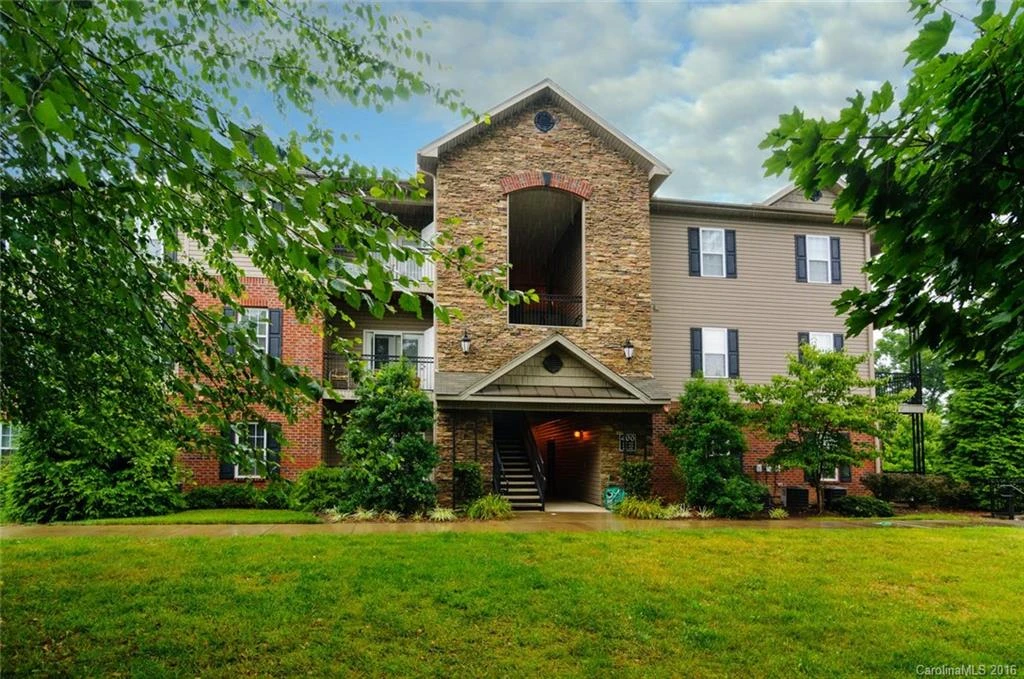 416 Appeldoorn Circle #416